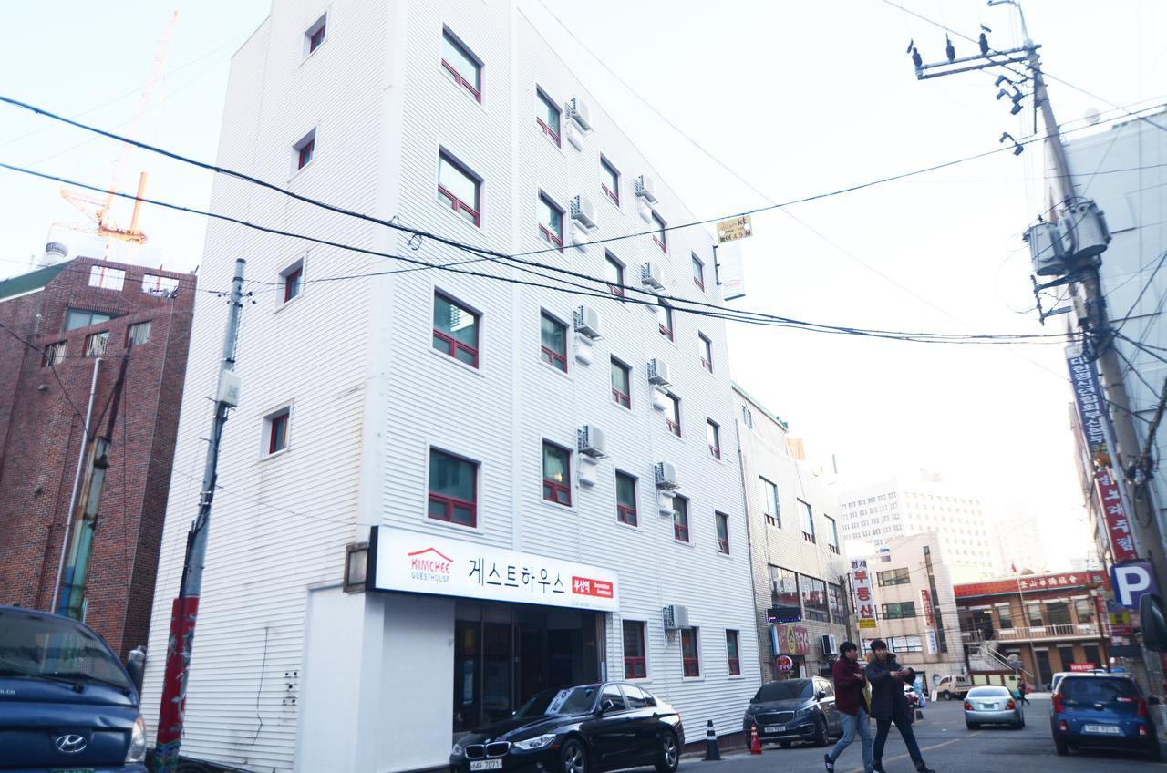 Kimchee Busan Station Guesthouse Екстериор снимка